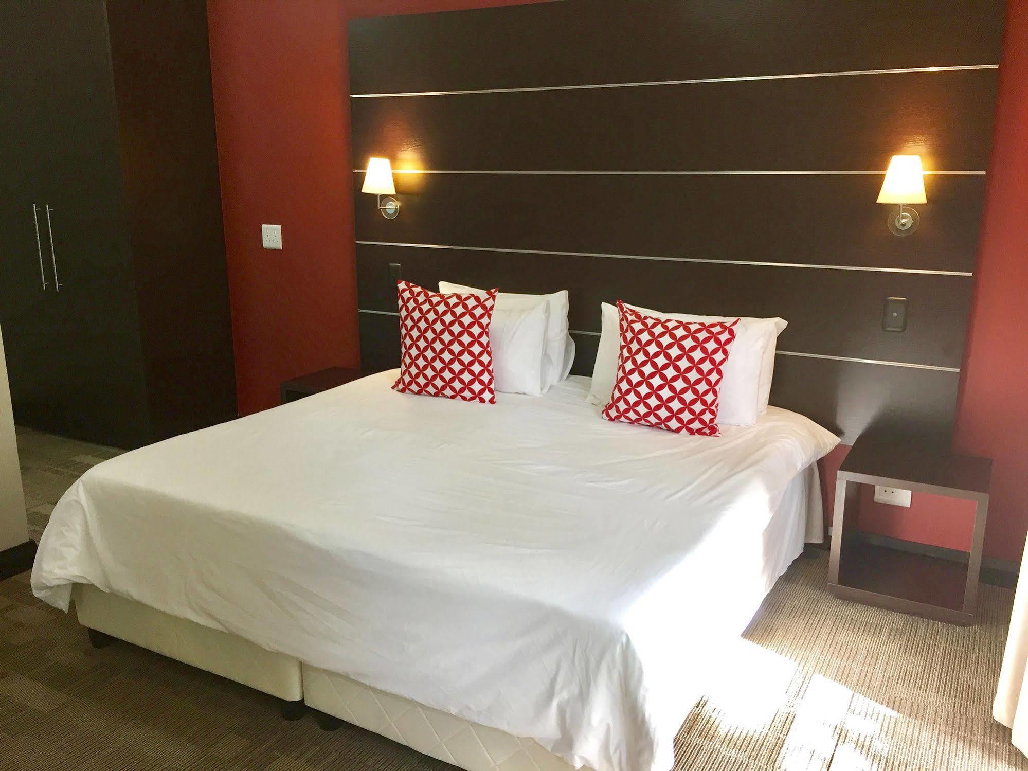 The Hub Boutique Hotel Port Elizabeth Ngoại thất bức ảnh